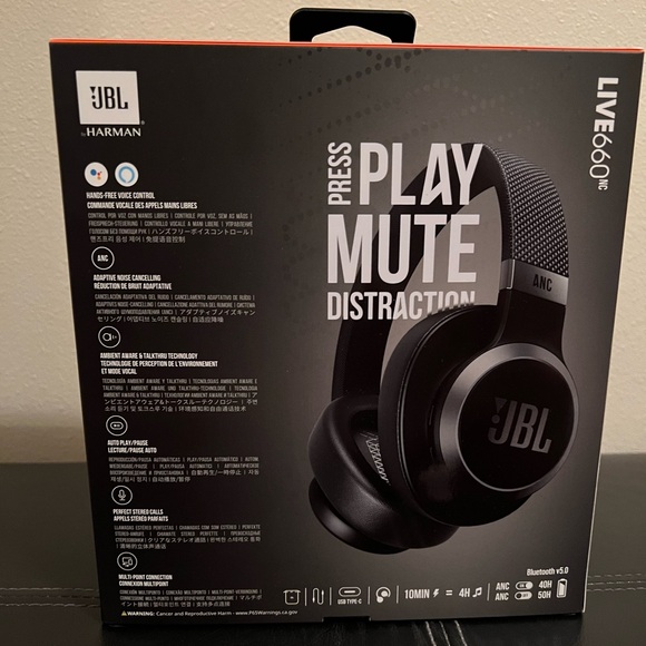 JBL by HARMAN wireless headphones